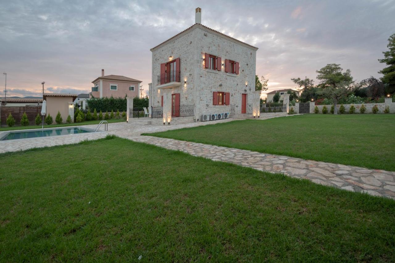 Agro Art Boutique & Luxury Villas - Two Art Villas With Pools, Unique Decors, And A Treehouse Option By Villa Mana Gers Vanato Exterior photo