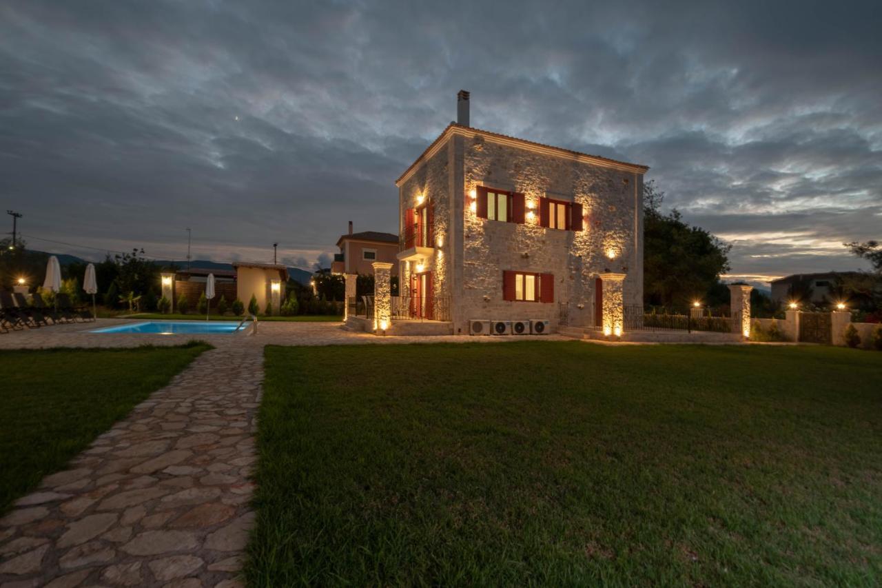 Agro Art Boutique & Luxury Villas - Two Art Villas With Pools, Unique Decors, And A Treehouse Option By Villa Mana Gers Vanato Exterior photo